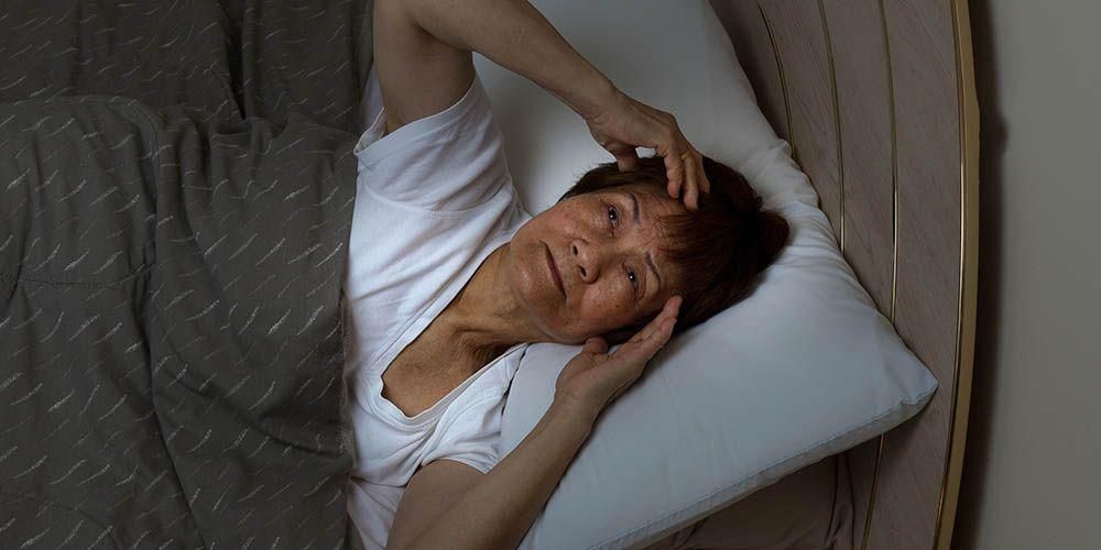 Gangguan Tidur pada Orang Tua, Ketahui Sebab dan Cara Mengatasinya