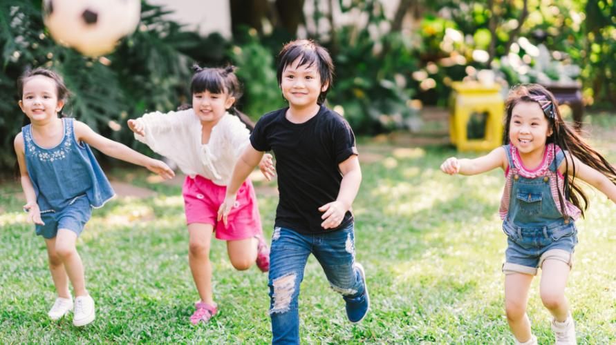 أهمية اللعب مع الأصدقاء للطفولة المبكرة