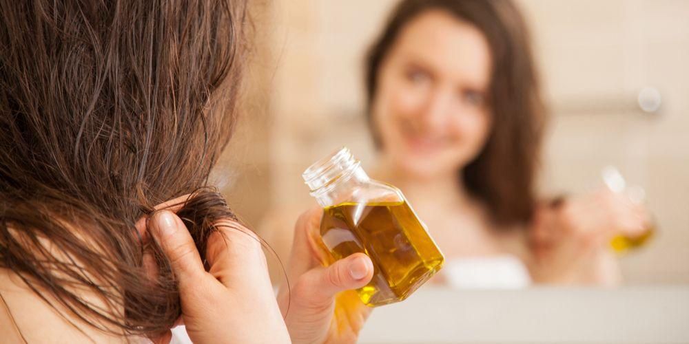 Tipi di olio per capelli e loro benefici per la salute dei capelli