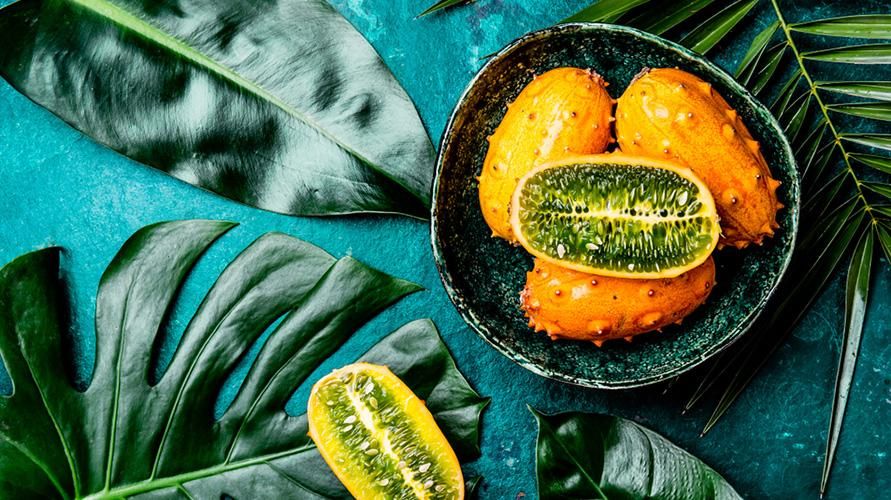 فاكهة الكيوانو ، البطيخ المقرن الذي يخزن فوائد للجسم