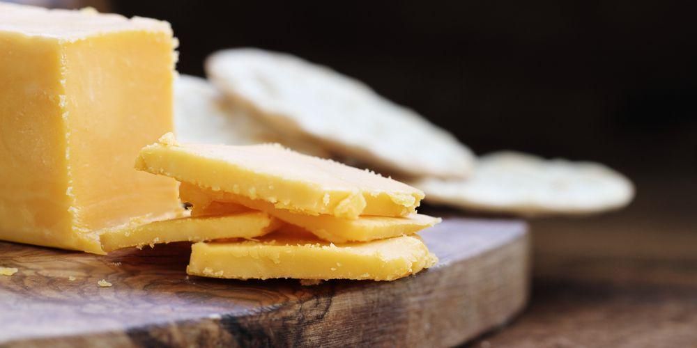 Peynir Kalorileri ve İçerdiği Diğer Besinler