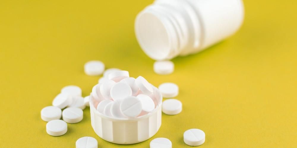 痛風の問題に対するアロプリノールの副作用のリスト