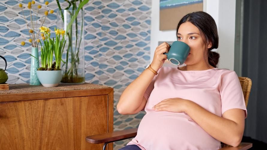 5 рискове, които могат да се появят, ако пиете менструално изглаждащи билки по време на бременност