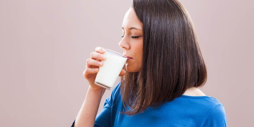 Запознайте се с фактите за подобряващо тялото мляко, които трябва да знаете