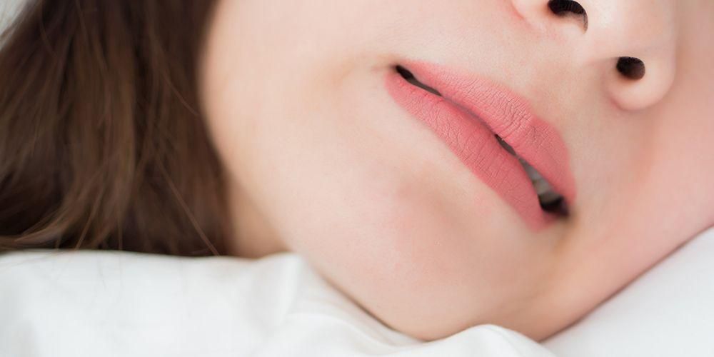 สาเหตุของการนอนกัดฟัน อาจเป็นสัญญาณของการนอนกัดฟัน