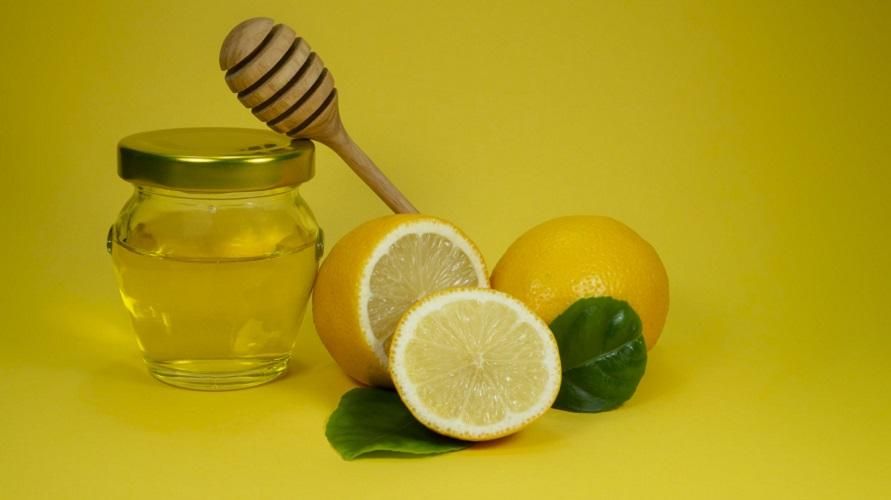 إليكم سلسلة من فوائد الليمون والعسل للجسم ، هل تعلمون بالفعل؟