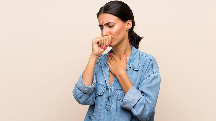 I sintomi sono simili alla tosse comune, scopri di più sull'infezione da polmonite da micoplasma