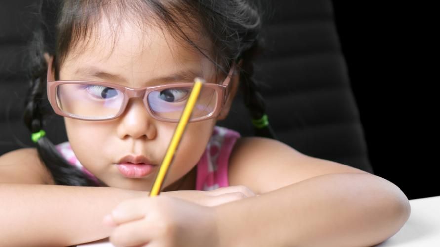 Çocuklarda Sıklıkla Görülen 8 Göz Ağrısı Türü ve Nasıl Önlenir?