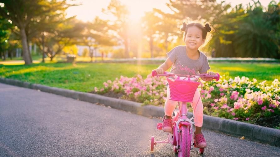 Ползите от играта на колело за деца, важни за родителите