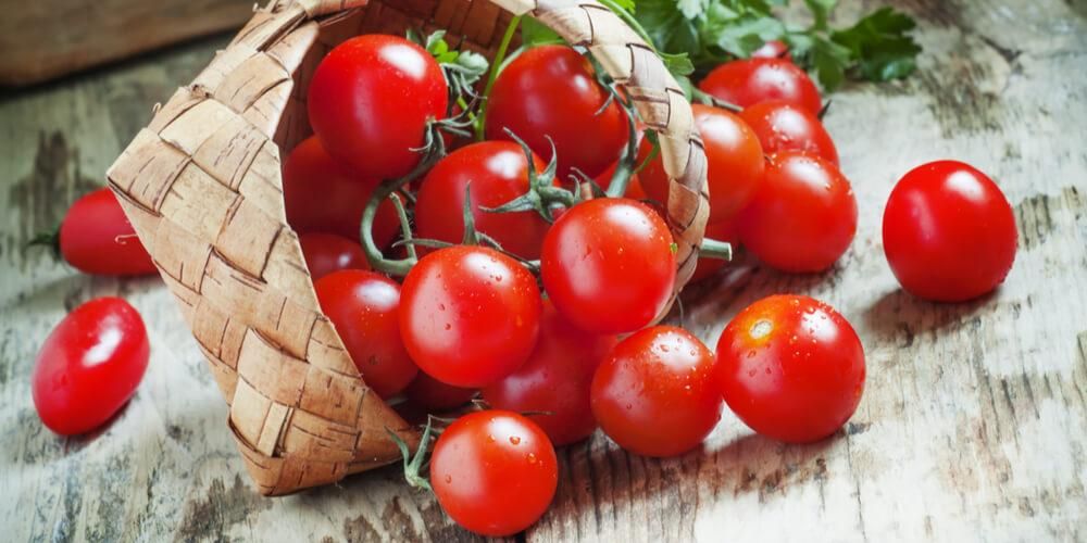 Безброй ползи от чери домати за здравето