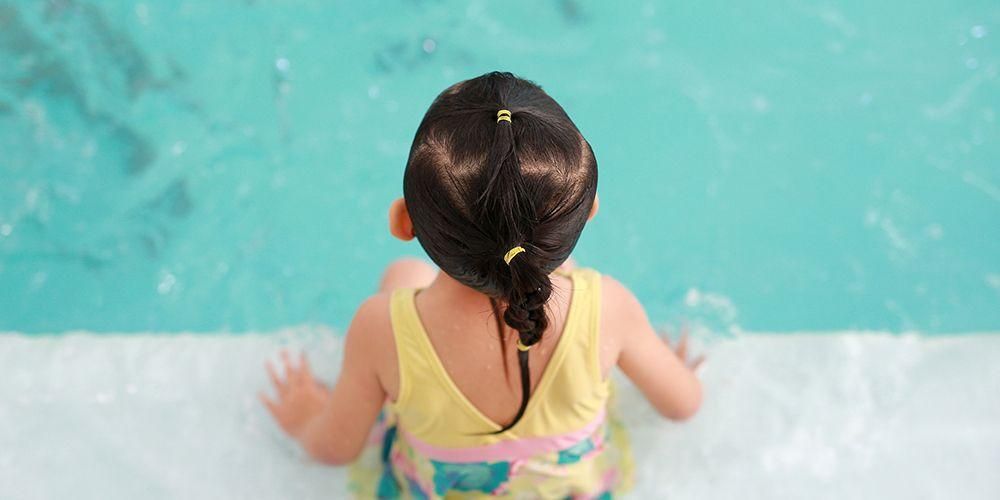 Suggerimenti per impedire ai bambini di annegare e annegare a secco durante il nuoto