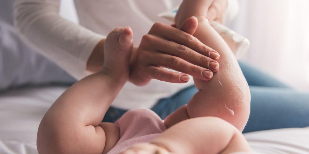 Inilah Cara Merawat Kulit Bayi Anda agar Sihat, Lembut, Dan Licin