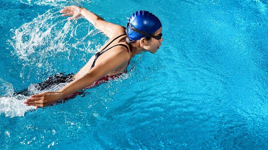 Berenang rama-rama adalah yang paling berkesan dalam menurunkan berat badan berbanding dengan teknik lain, benarkah?