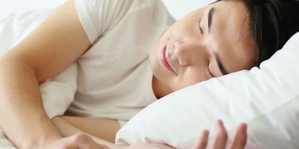 9 Perkara Yang Terus Berlaku Pada Tubuh Anda Semasa Anda Tidur