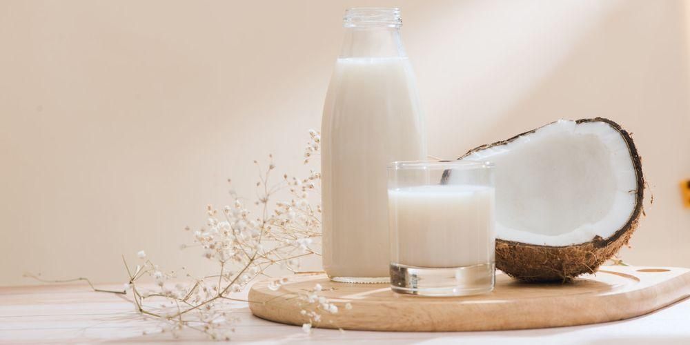 8 Lezzetli ve Sağlıklı Hindistan Cevizi Sütü İkamesi